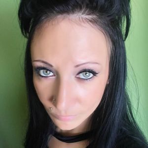 Meet your Posher, Jeni